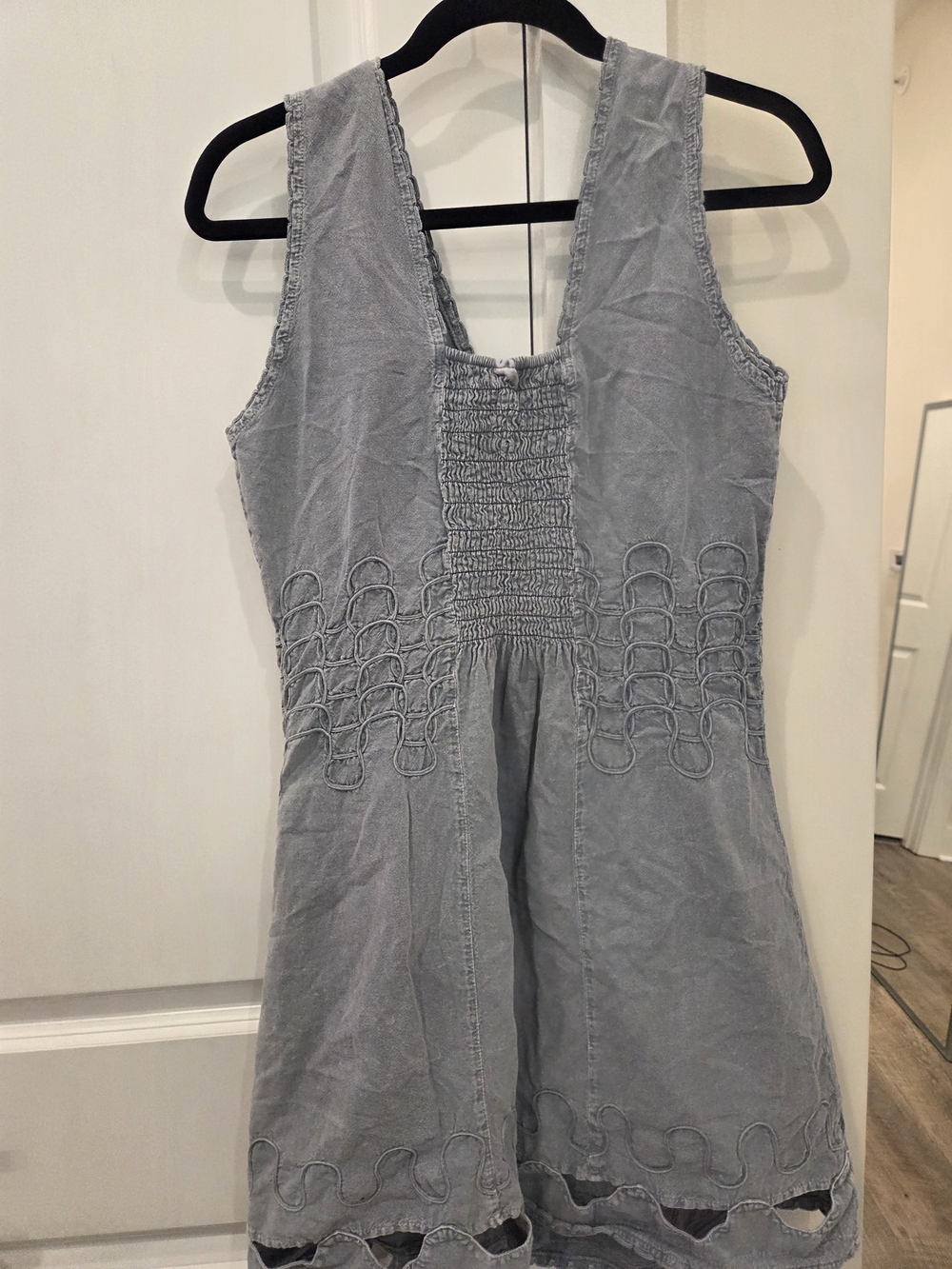 Sleeveless Gray Mini Dress L - Picture 6 of 6